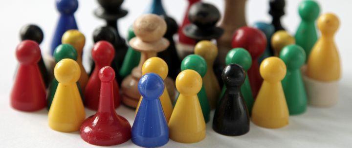 Bunte Spielfiguren Bunte Spielfiguren